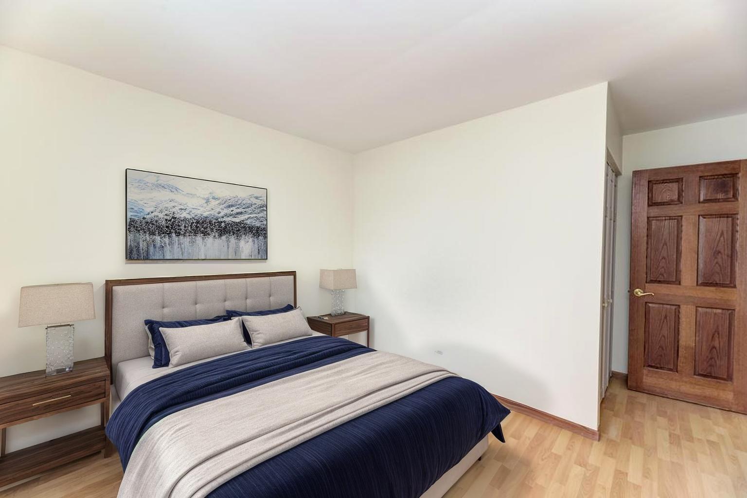 870 Longford Drive, Roselle, IL 60172