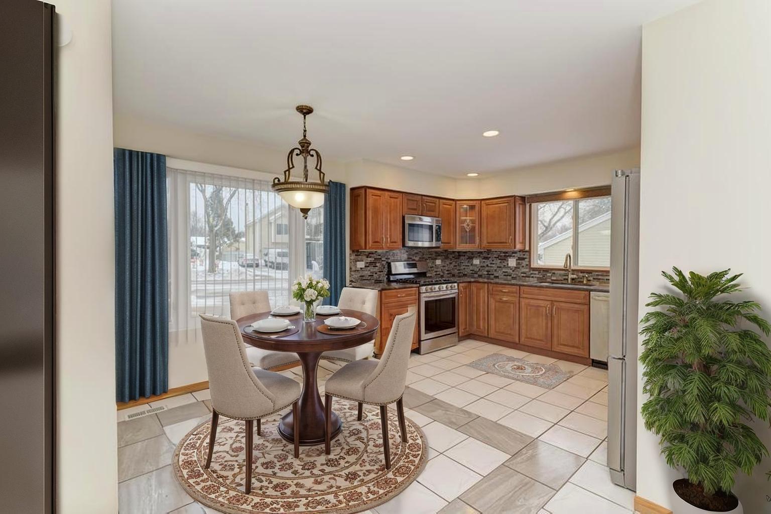 870 Longford Drive, Roselle, IL 60172