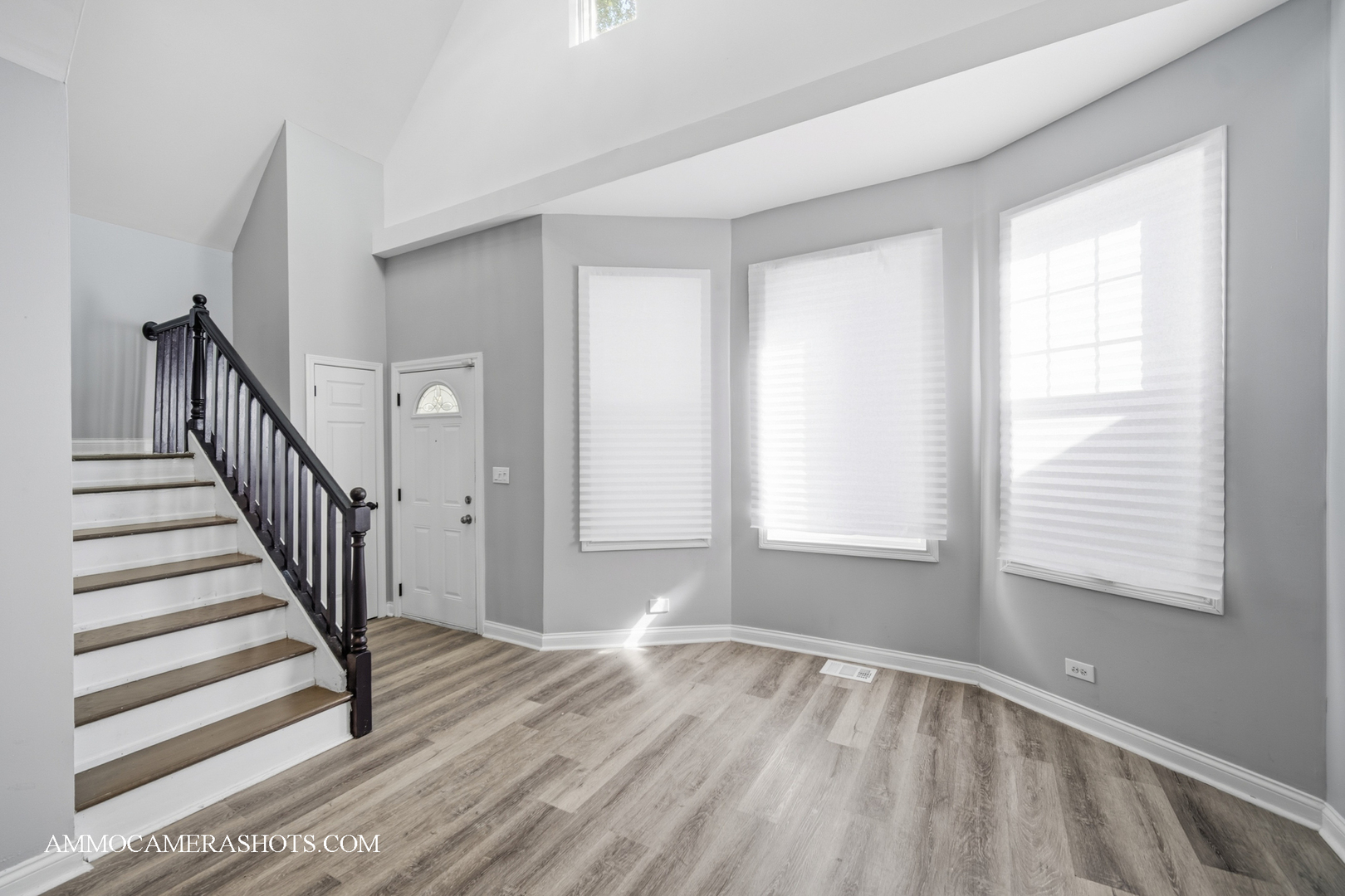 9342 S Crandon Avenue, Chicago, IL 60617