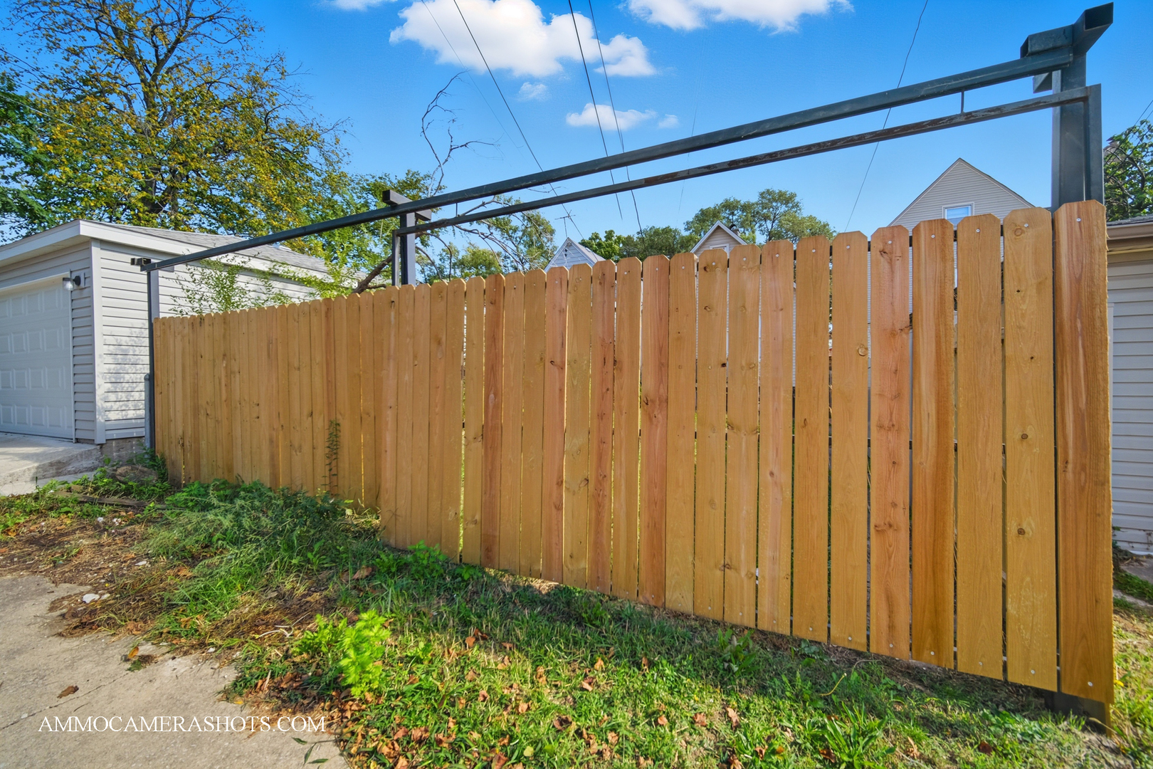 9342 S Crandon Avenue, Chicago, IL 60617