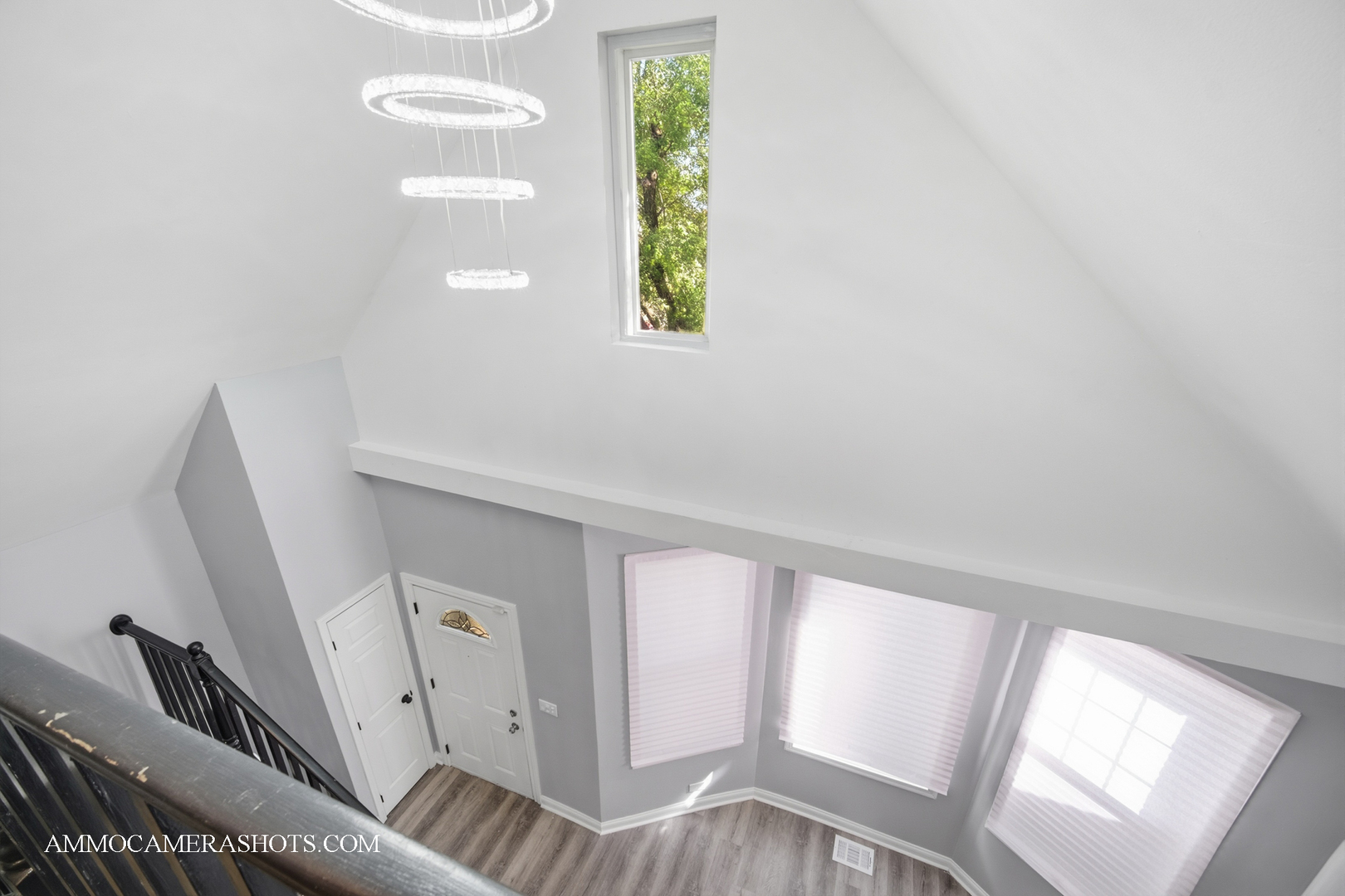 9342 S Crandon Avenue, Chicago, IL 60617