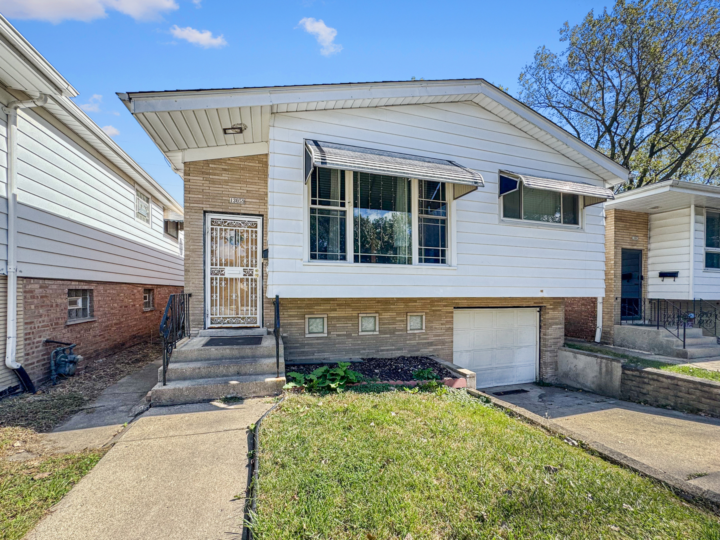 13059 Honore Street, Blue Island, IL 60406