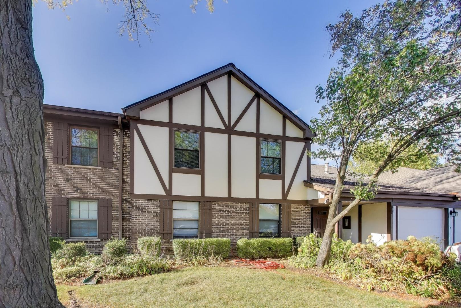 368 Southbury Court #D2, Schaumburg, IL 60193