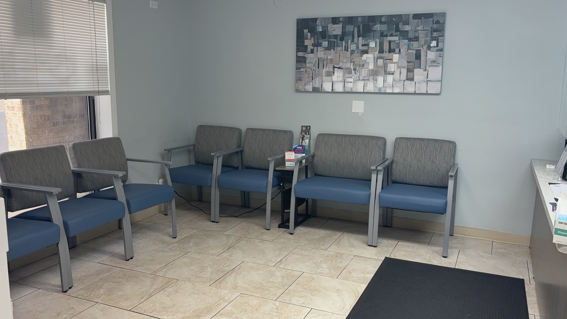 535 N Lake Street, Mundelein, IL 60060