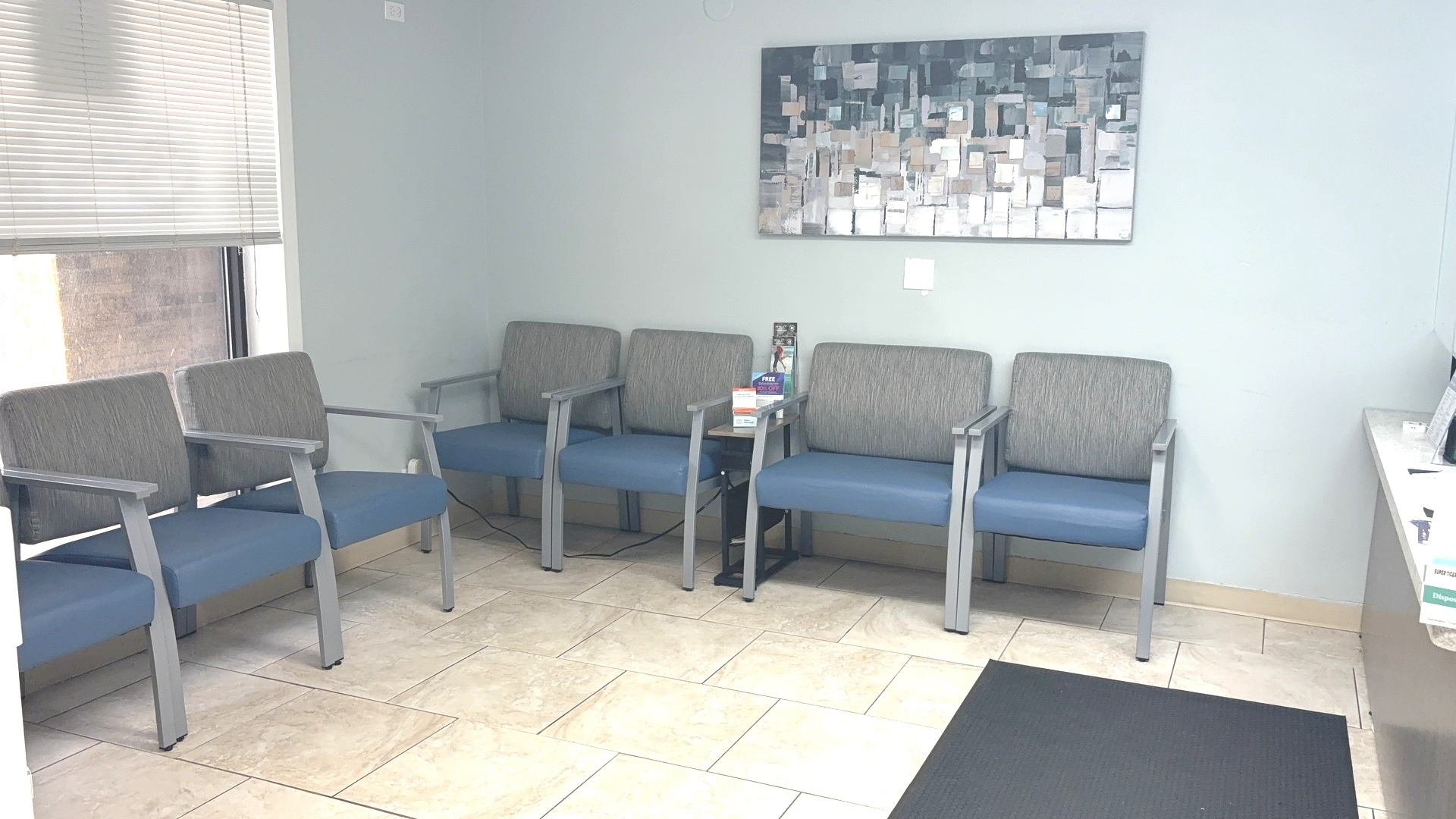 535 N Lake Street, Mundelein, IL 60060