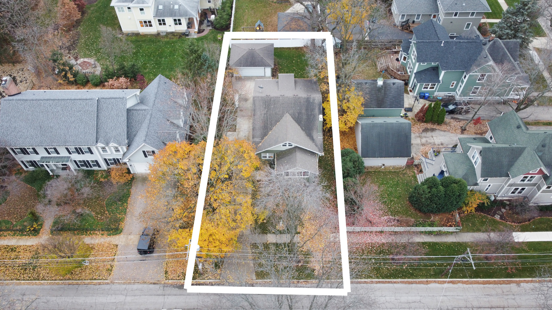 312 E Lincoln Avenue, Wheaton, IL 60187