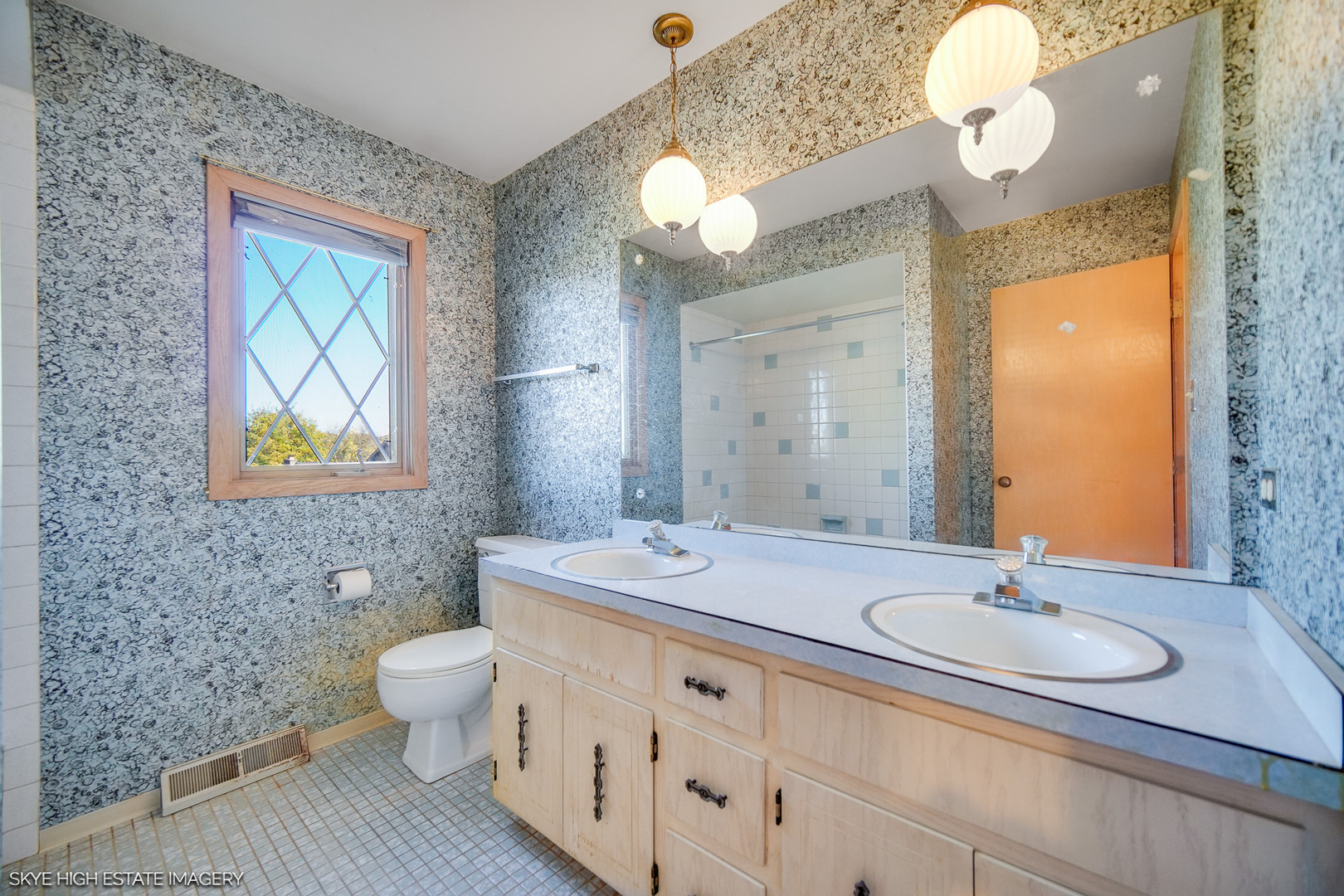 7415 W Ute Lane, Palos Heights, IL 60463