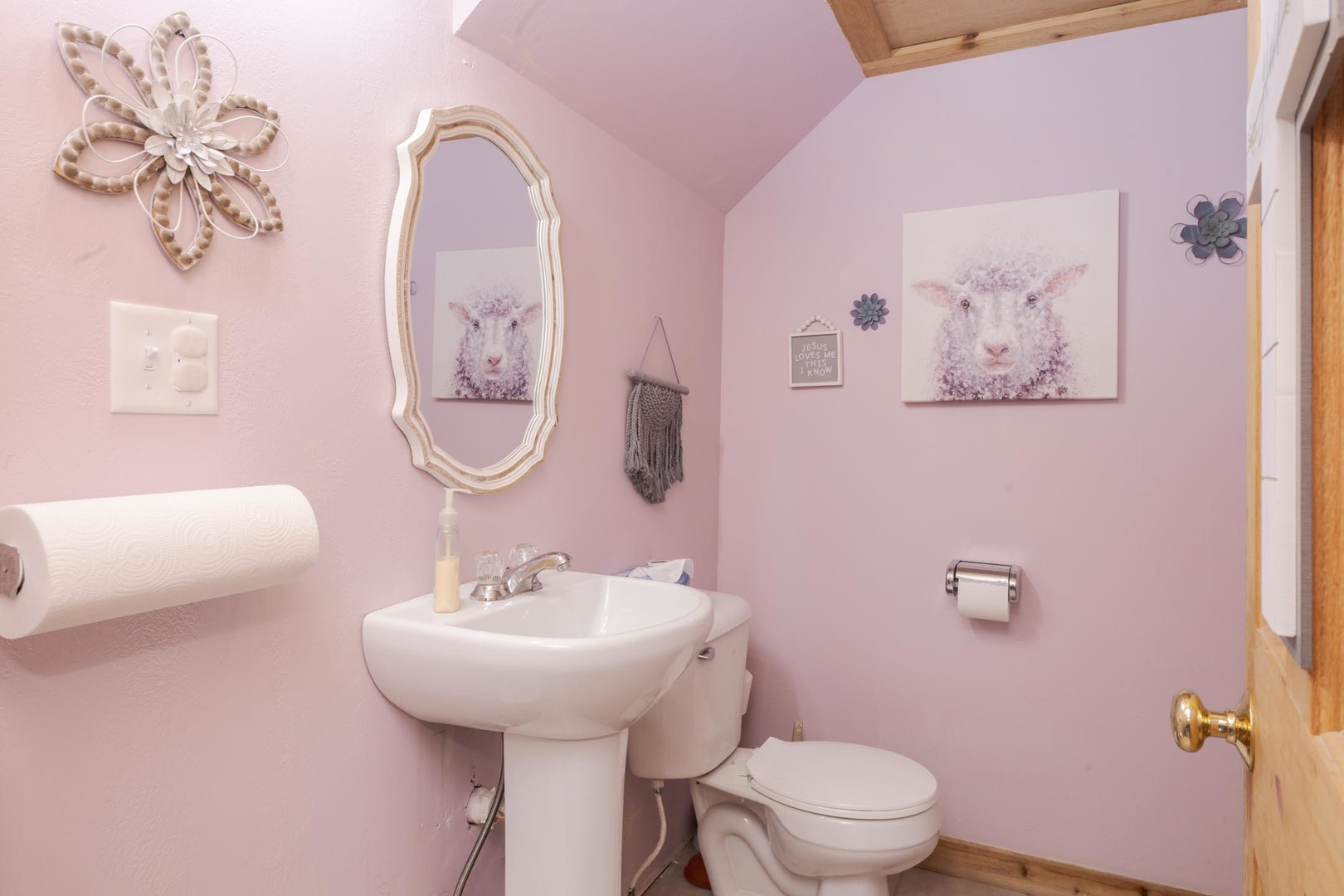 13895 1st Street, Pekin, IL 61554