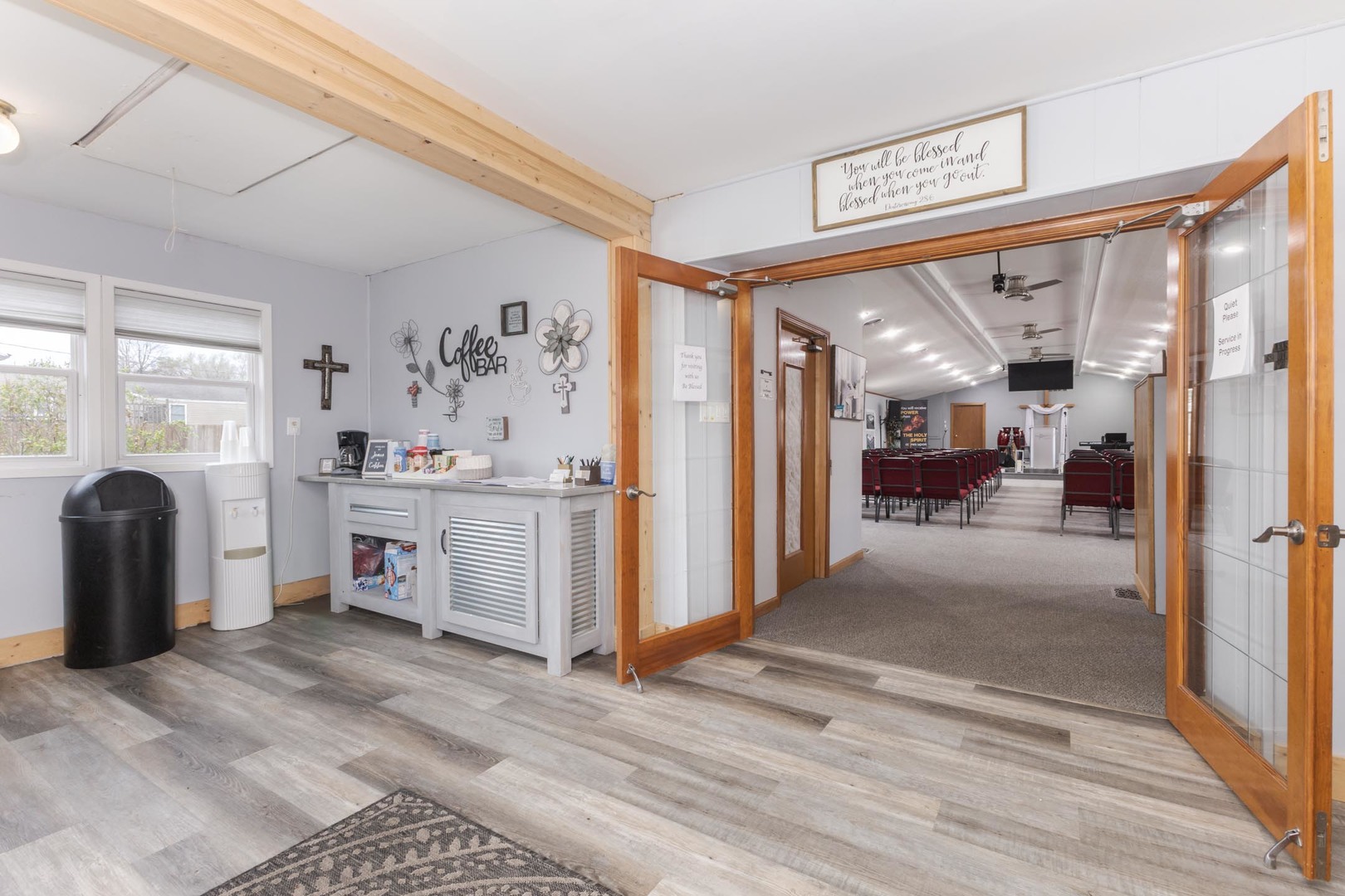 13895 1st Street, Pekin, IL 61554