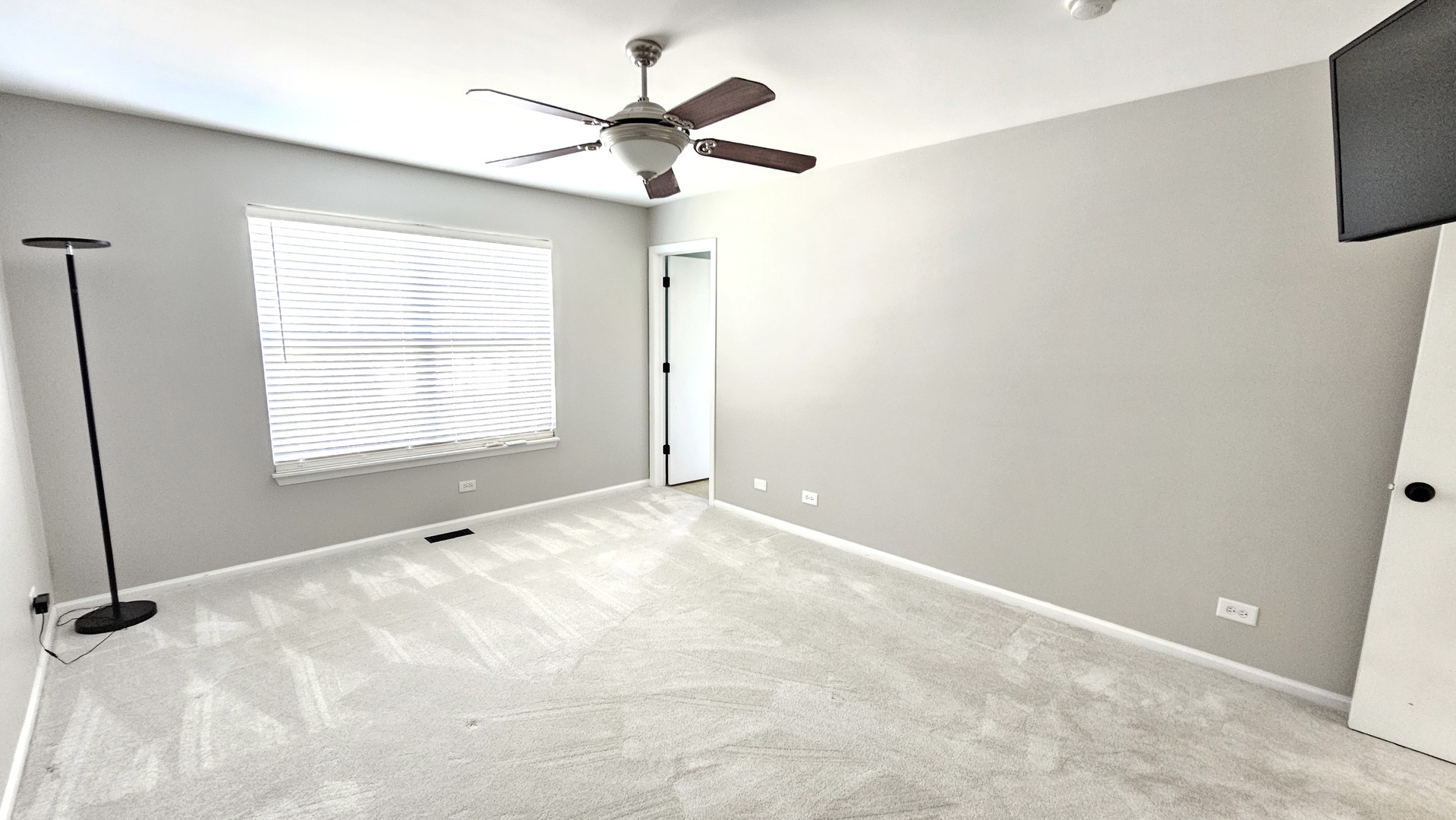 3812 Landings Road, Joliet, IL 60431