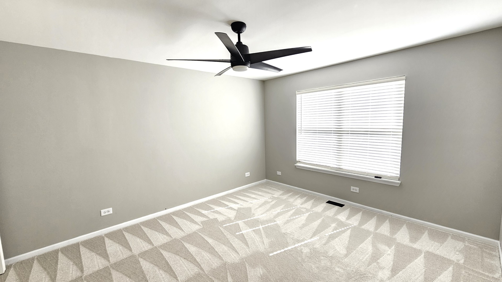 3812 Landings Road, Joliet, IL 60431