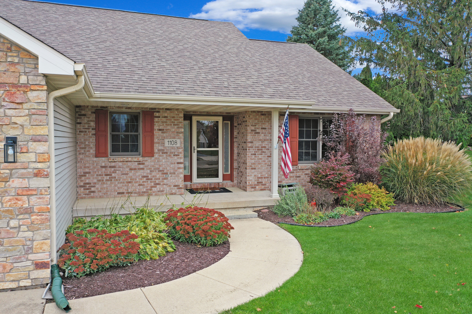 1108 Gehant Court, Rochelle, IL 61068