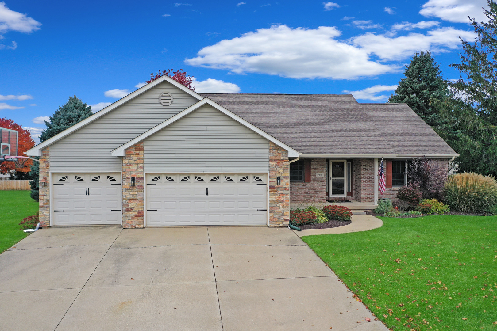 1108 Gehant Court, Rochelle, IL 61068
