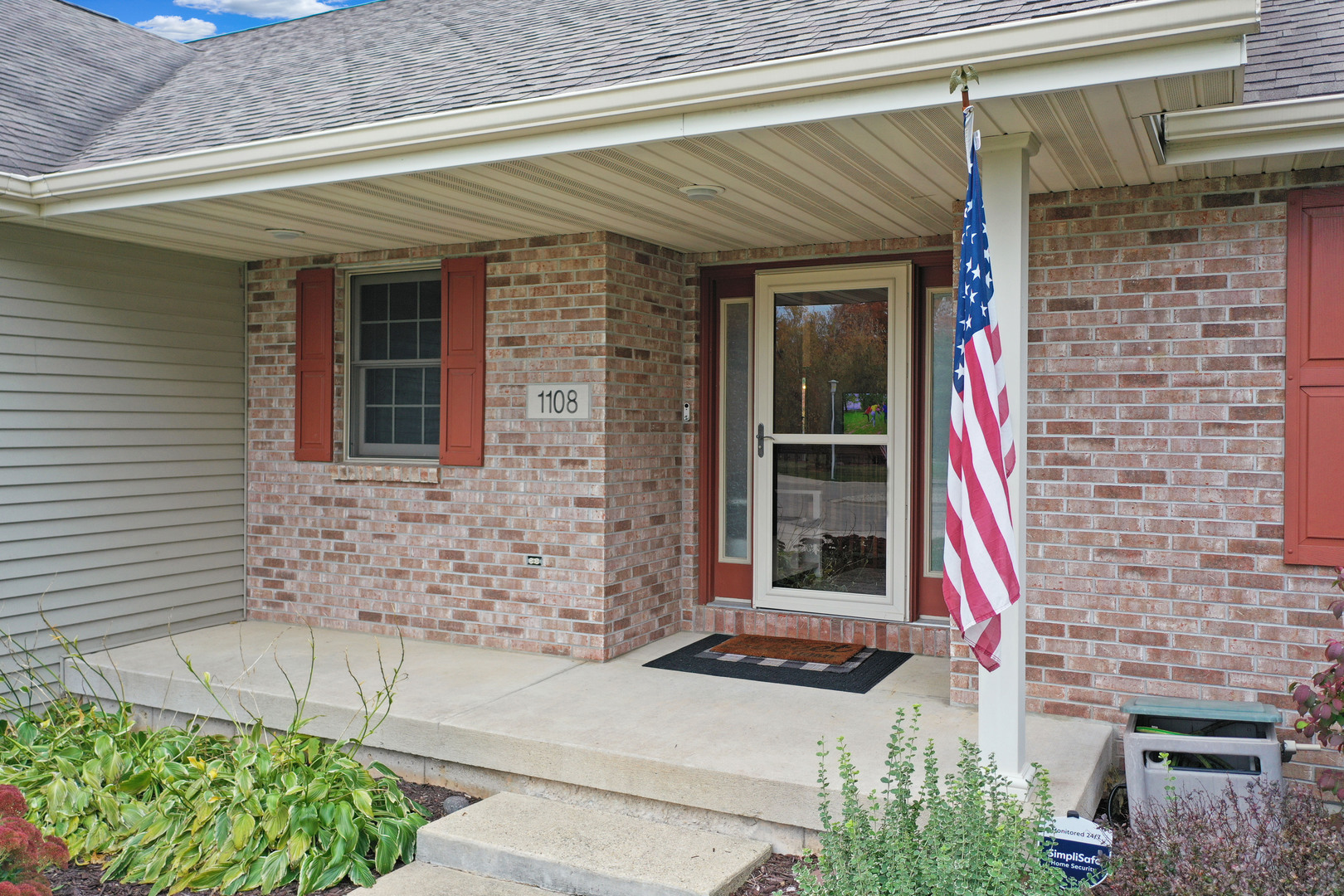 1108 Gehant Court, Rochelle, IL 61068