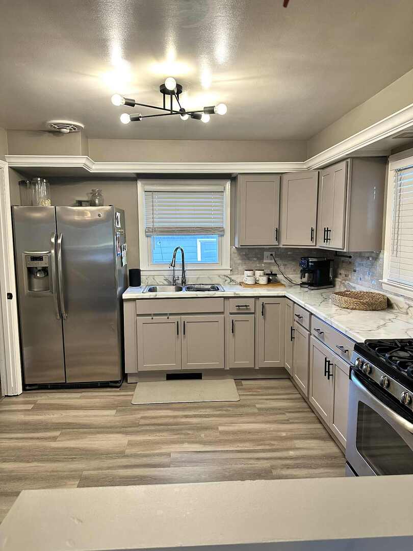 2407 Gideon Avenue, Zion, IL 60099