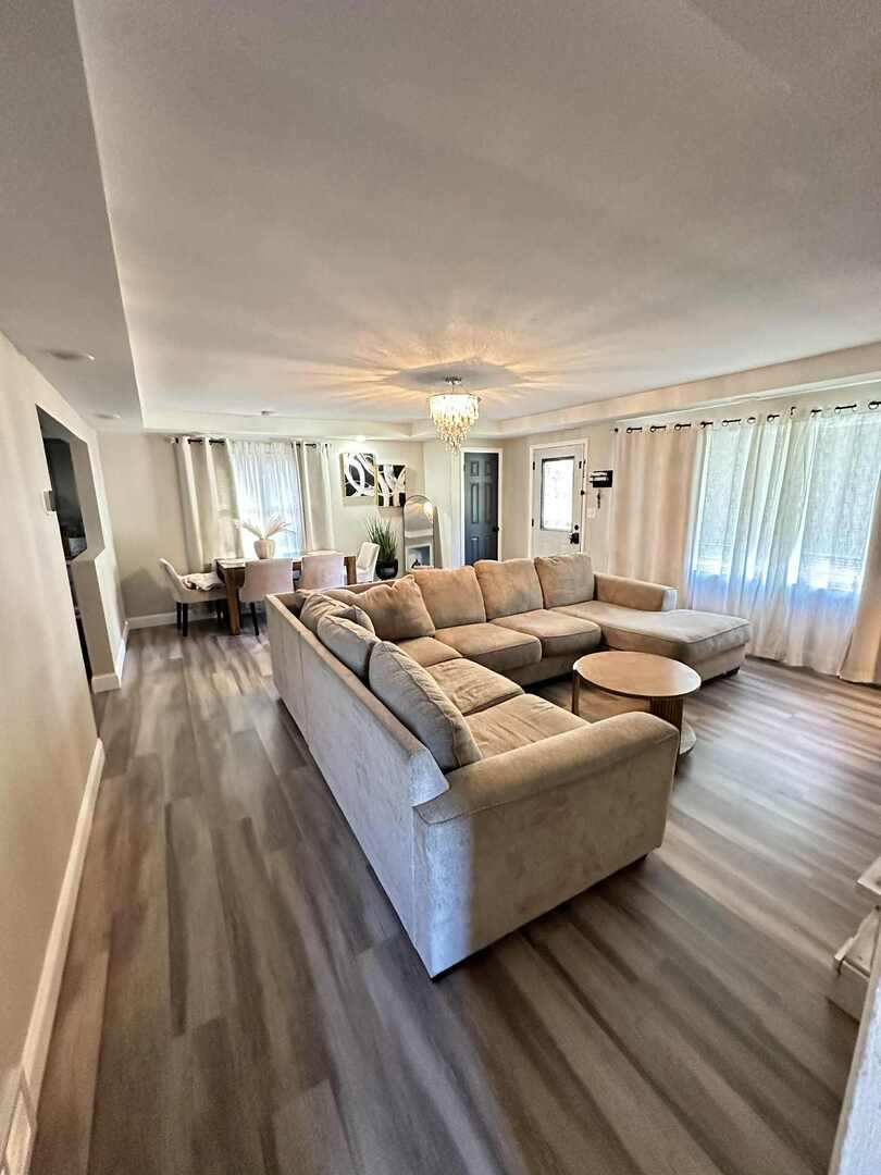 2407 Gideon Avenue, Zion, IL 60099