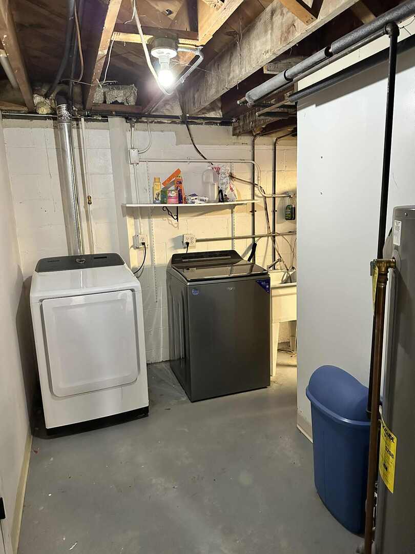 2407 Gideon Avenue, Zion, IL 60099