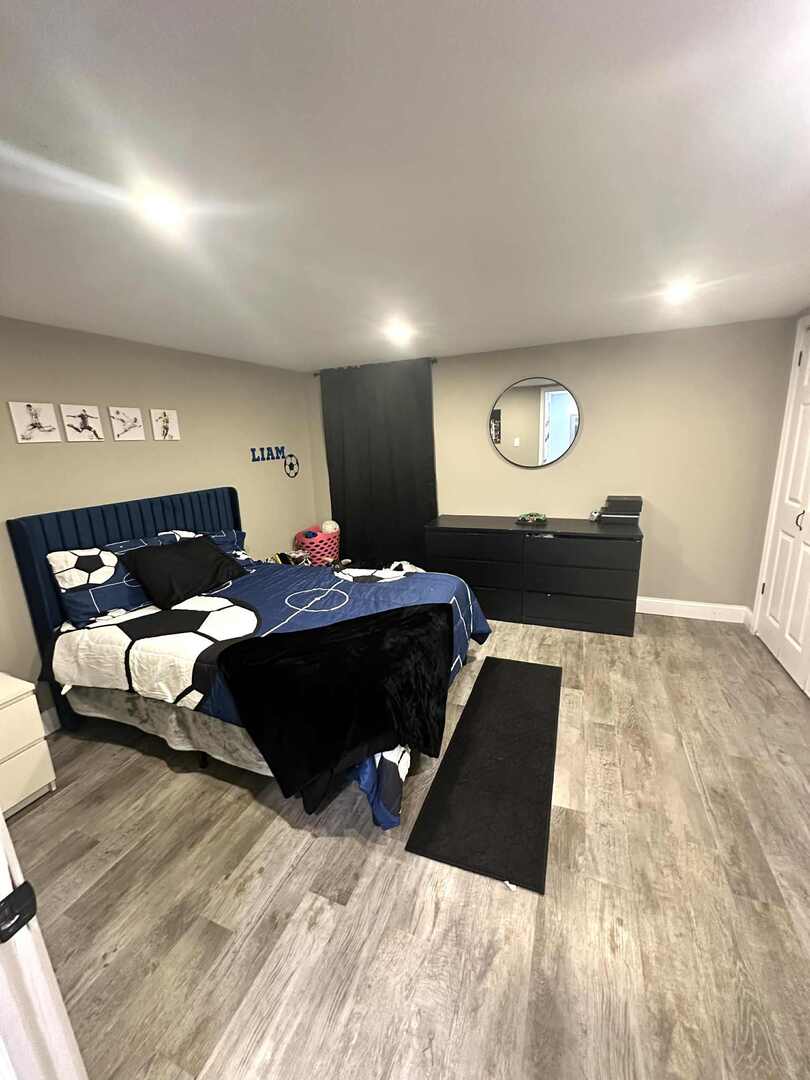 2407 Gideon Avenue, Zion, IL 60099