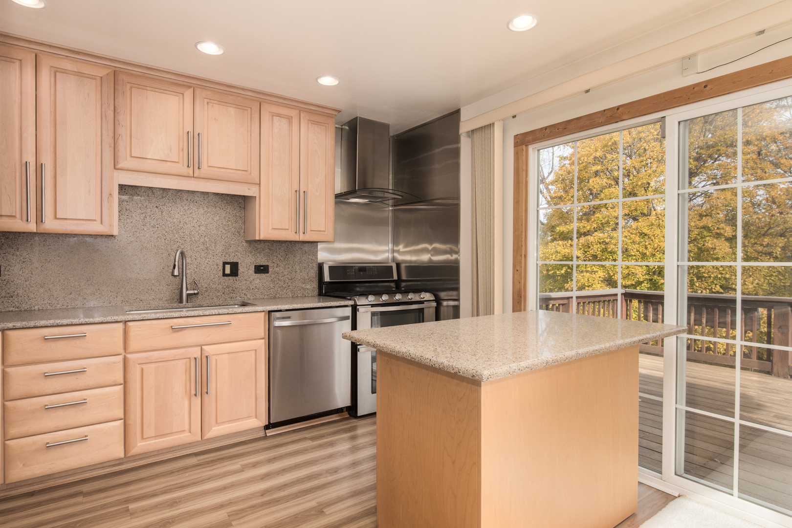 721 S Oak Street, West Chicago, IL 60185