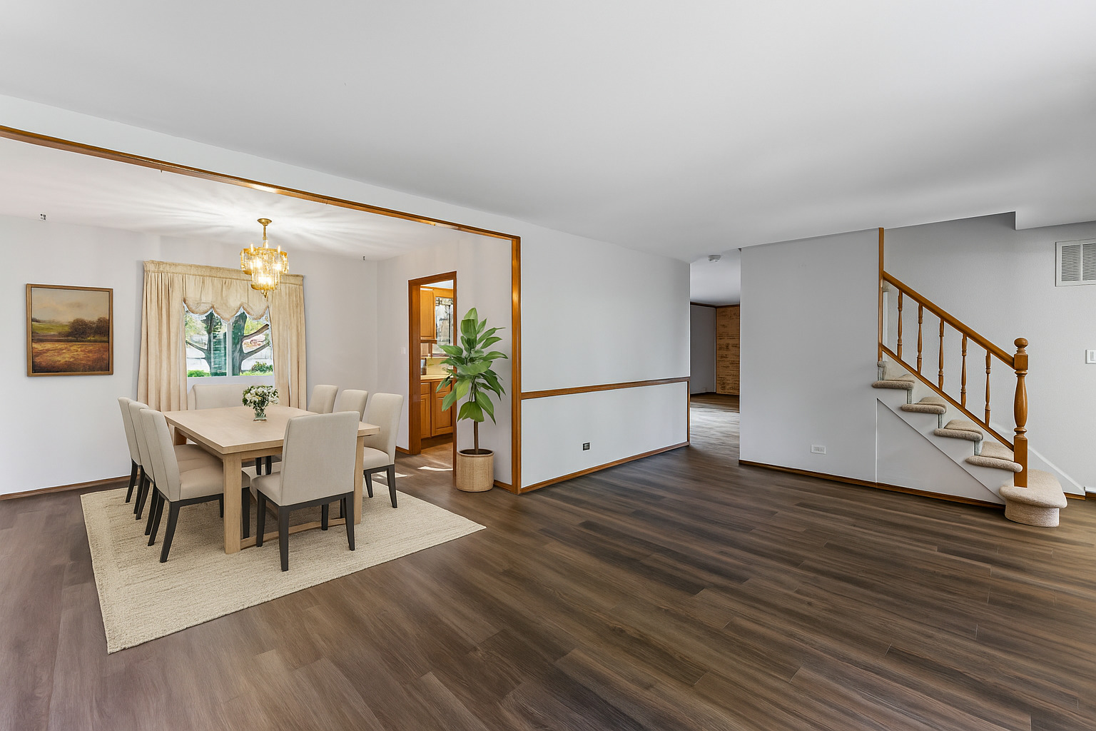 1027 Duxbury Lane, Schaumburg, IL 60193