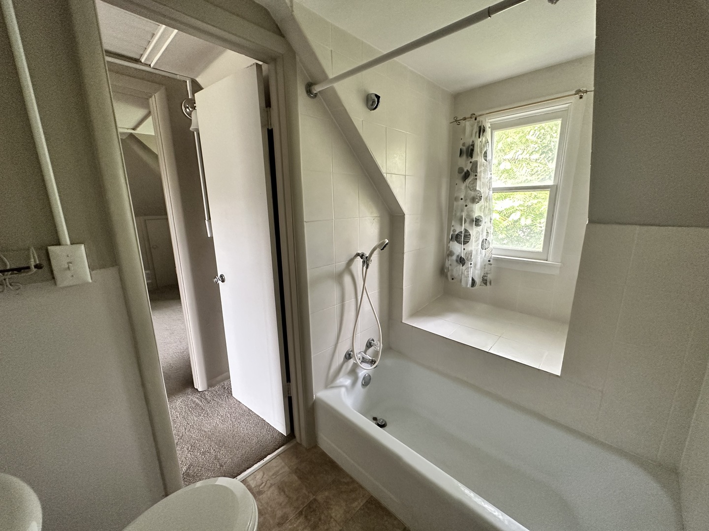 103 N View Street #C, Aurora, IL 60506