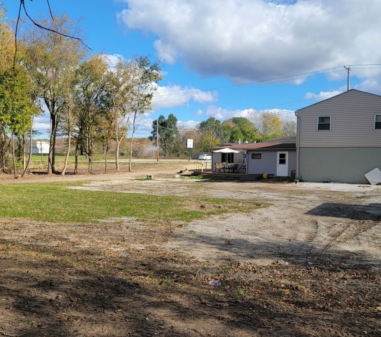 8621 US Highway 12 Highway, Richmond, IL 60071