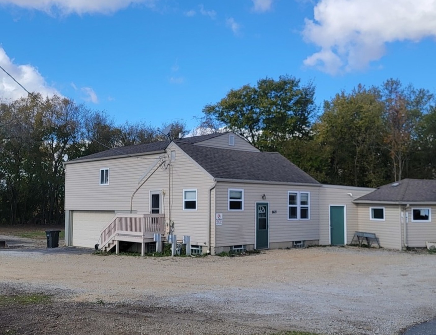 8621 US Highway 12 Highway, Richmond, IL 60071