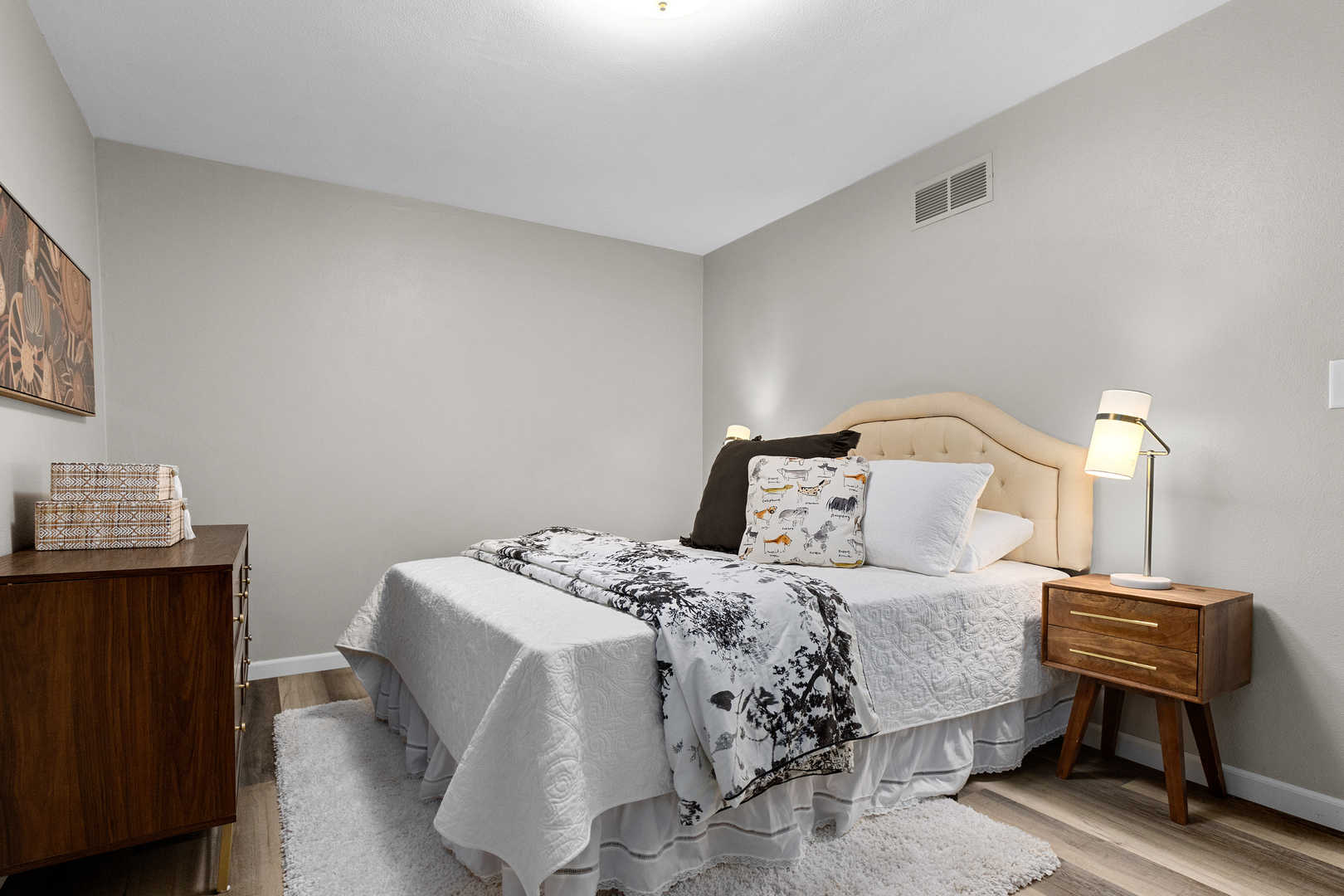 6616 N Greenmont Road, Peoria, IL 61614