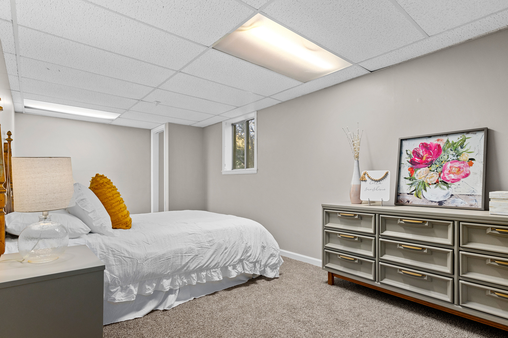 6616 N Greenmont Road, Peoria, IL 61614