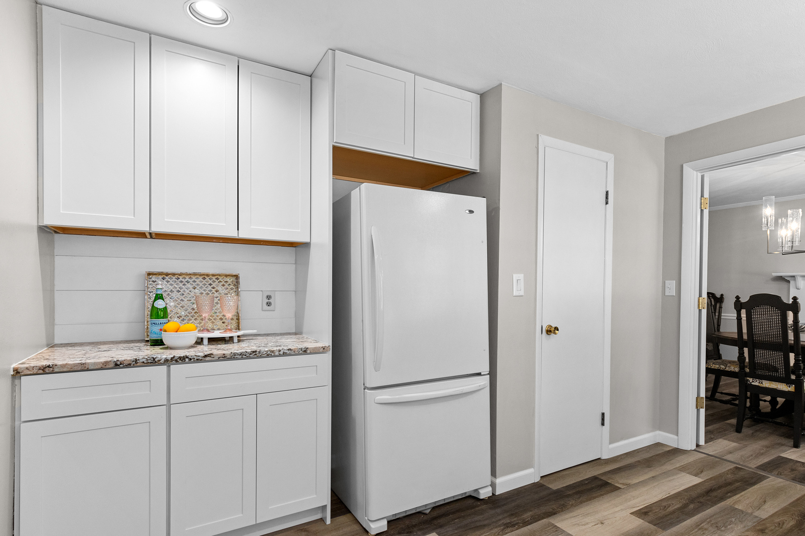 6616 N Greenmont Road, Peoria, IL 61614