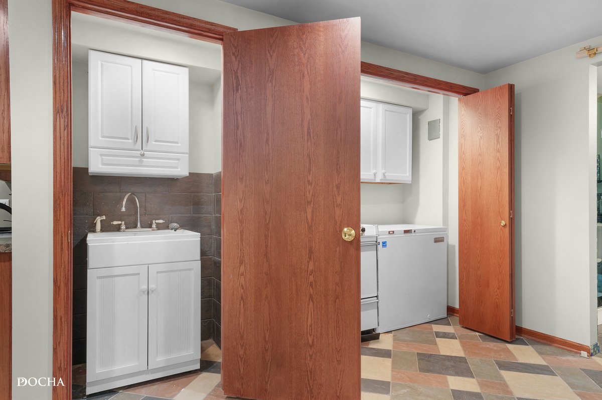 17618 Dunn Road, Tinley Park, IL 60487