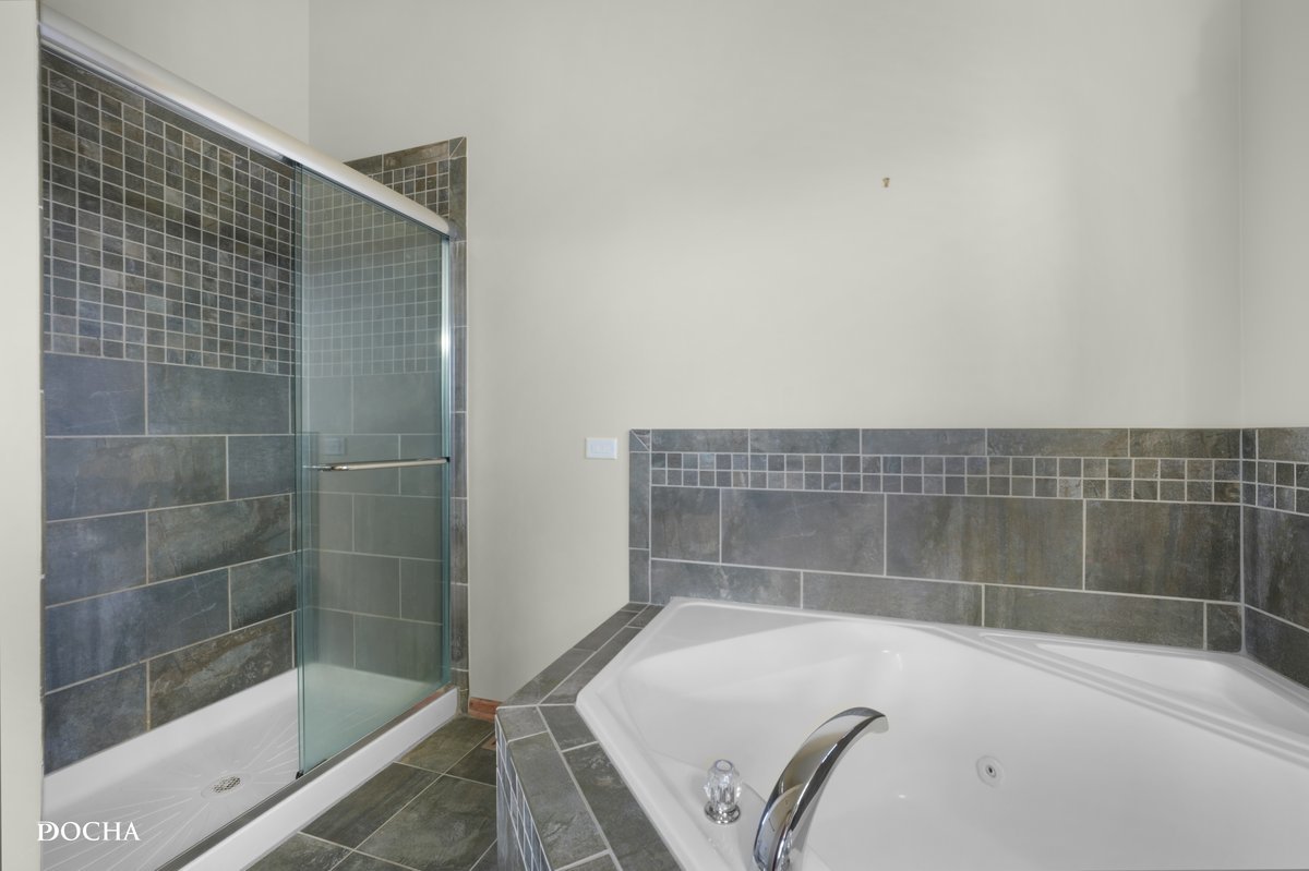 17618 Dunn Road, Tinley Park, IL 60487