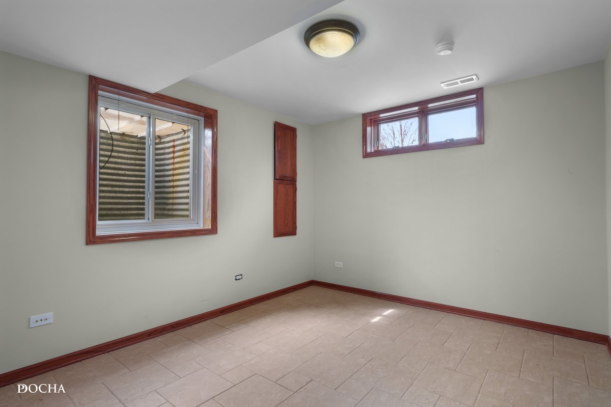 17618 Dunn Road, Tinley Park, IL 60487