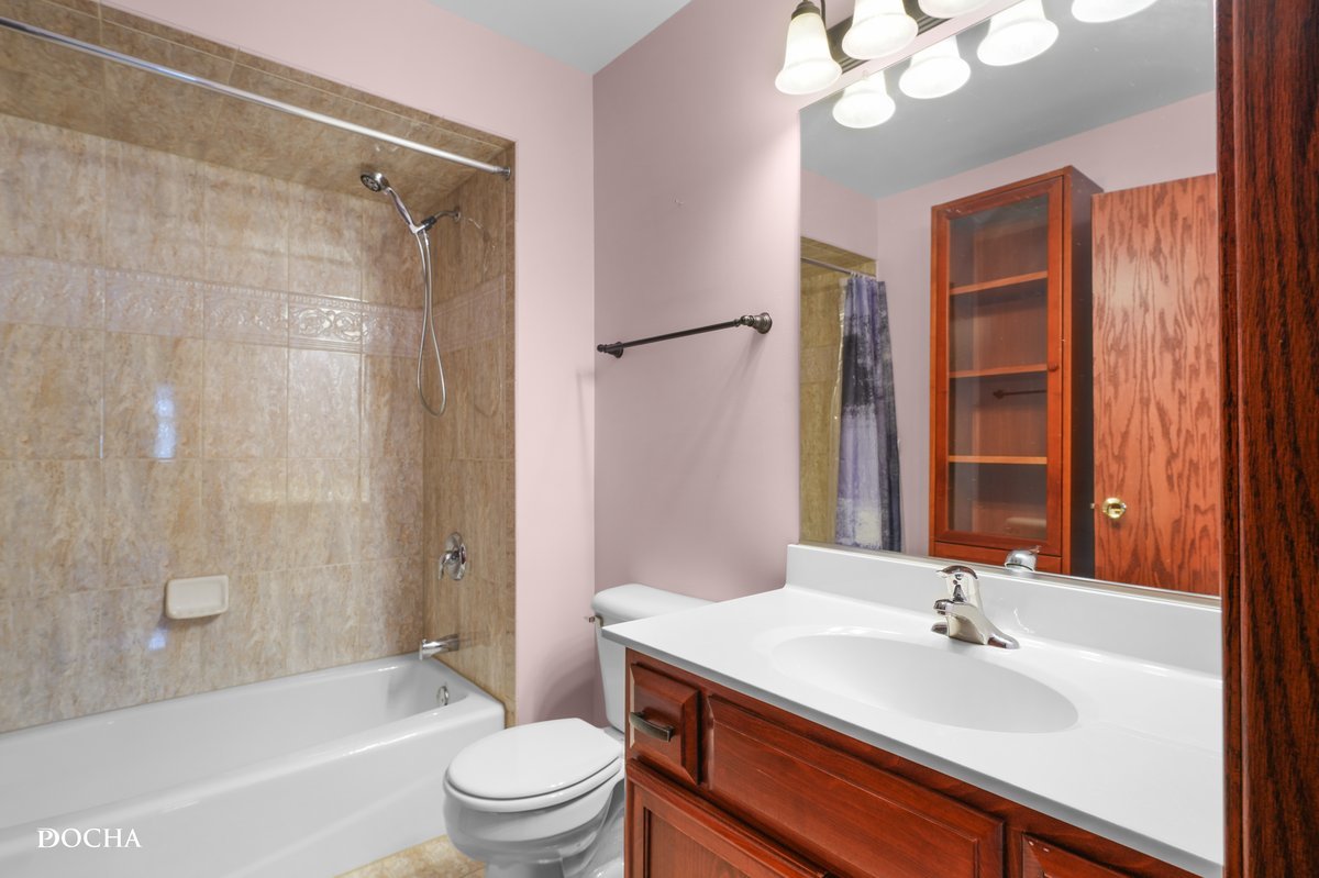 17618 Dunn Road, Tinley Park, IL 60487