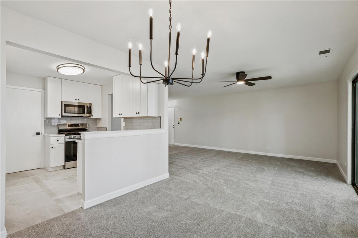 5136 Cheshire Road #5136, Gurnee, IL 60031