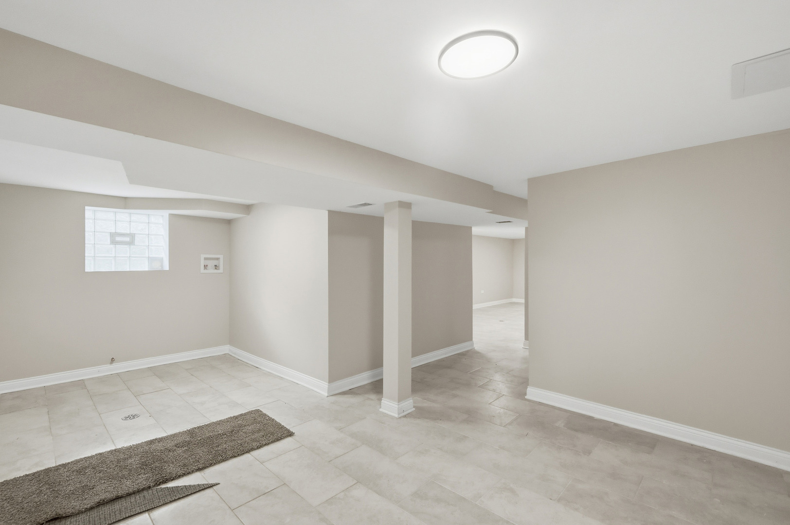 7823 S May Street, Chicago, IL 60620