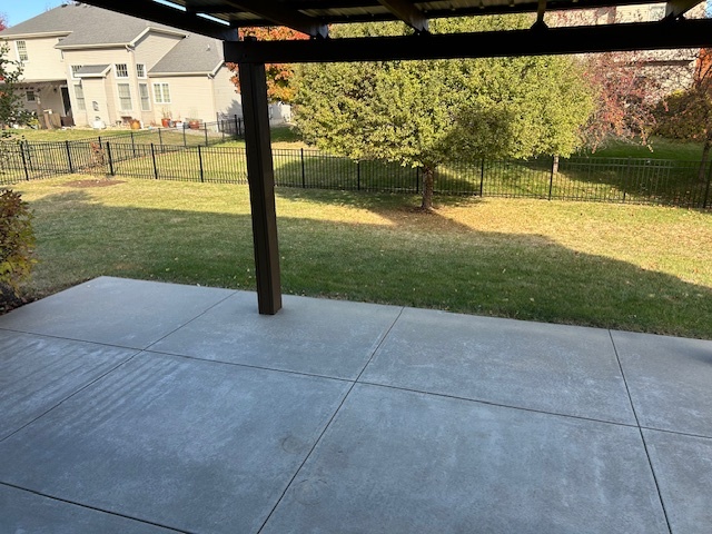 2810 Stevenson Drive, Bloomington, IL 61704