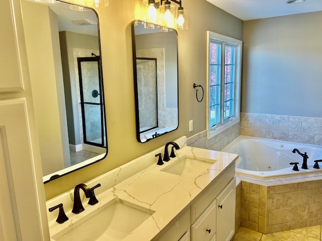 2810 Stevenson Drive, Bloomington, IL 61704