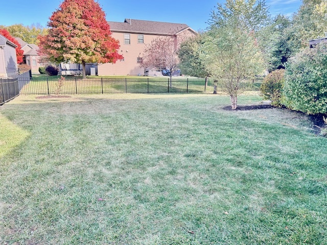 2810 Stevenson Drive, Bloomington, IL 61704