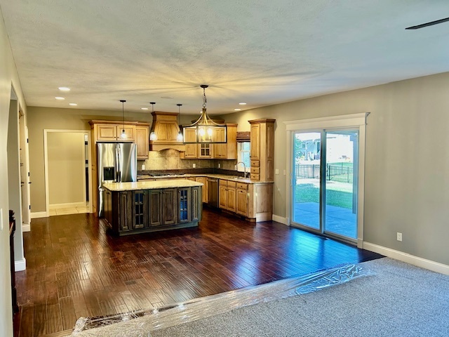 2810 Stevenson Drive, Bloomington, IL 61704