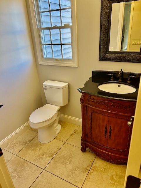 2810 Stevenson Drive, Bloomington, IL 61704