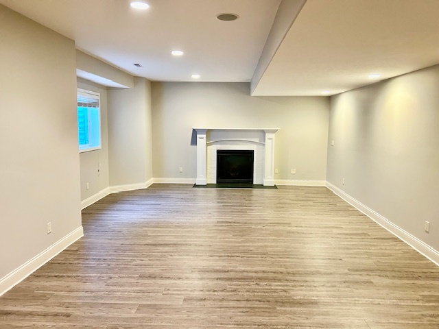 2810 Stevenson Drive, Bloomington, IL 61704