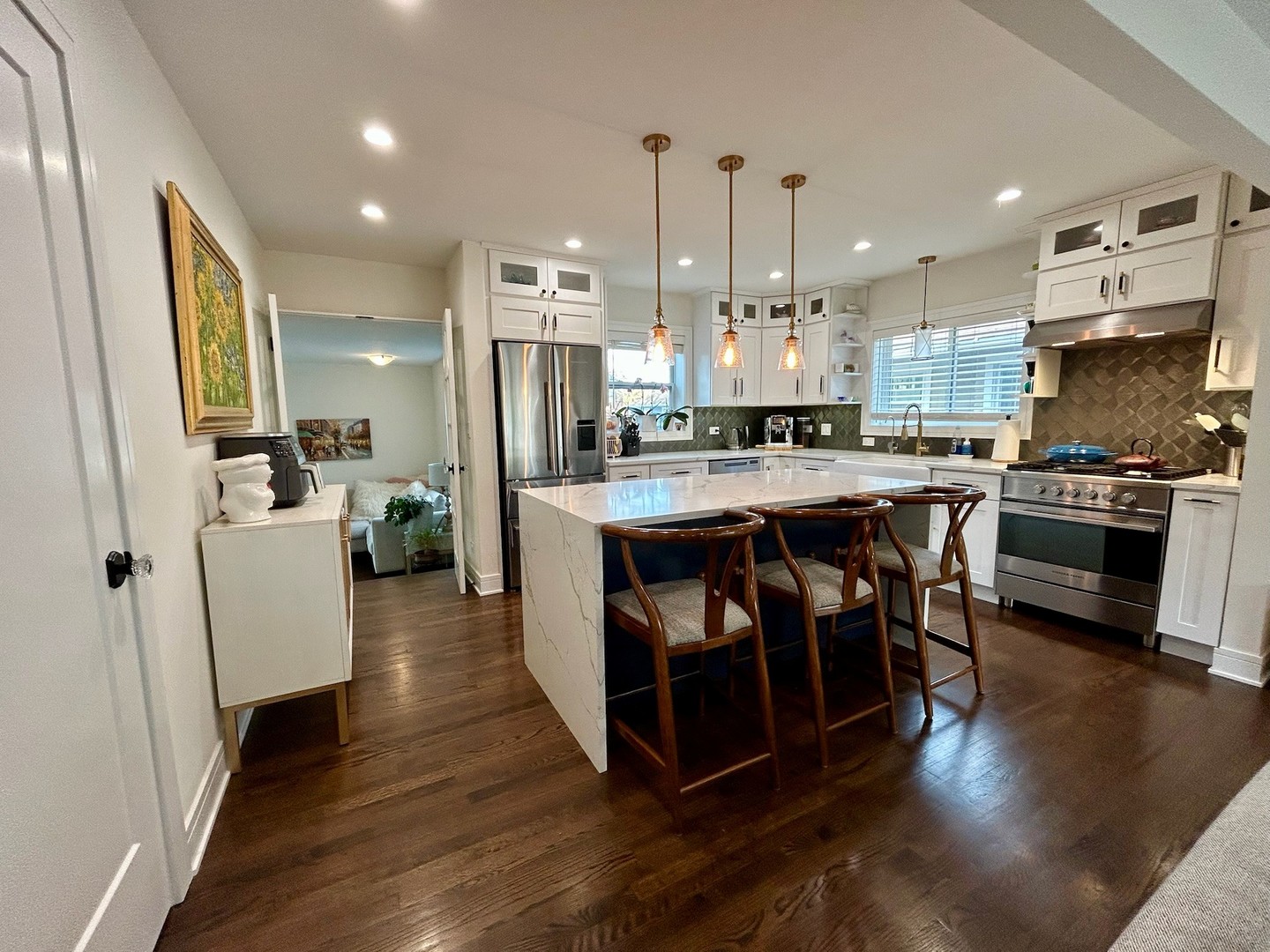 68 Lawton Road, Riverside, IL 60546