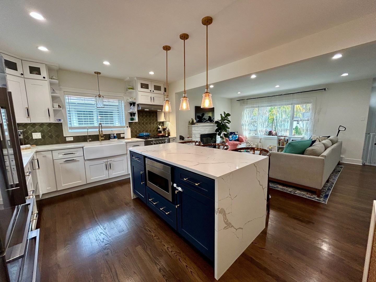 68 Lawton Road, Riverside, IL 60546