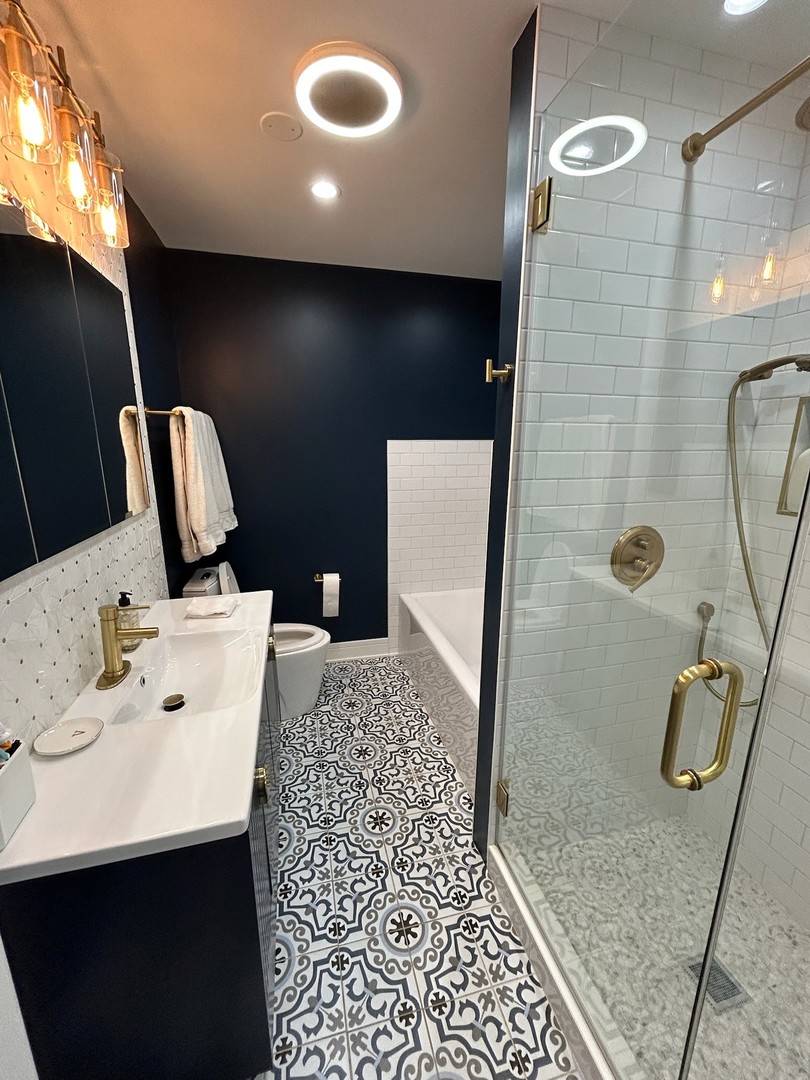 68 Lawton Road, Riverside, IL 60546