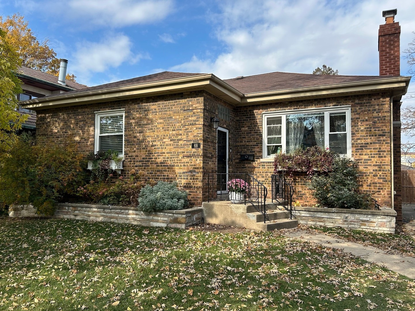 68 Lawton Road, Riverside, IL 60546