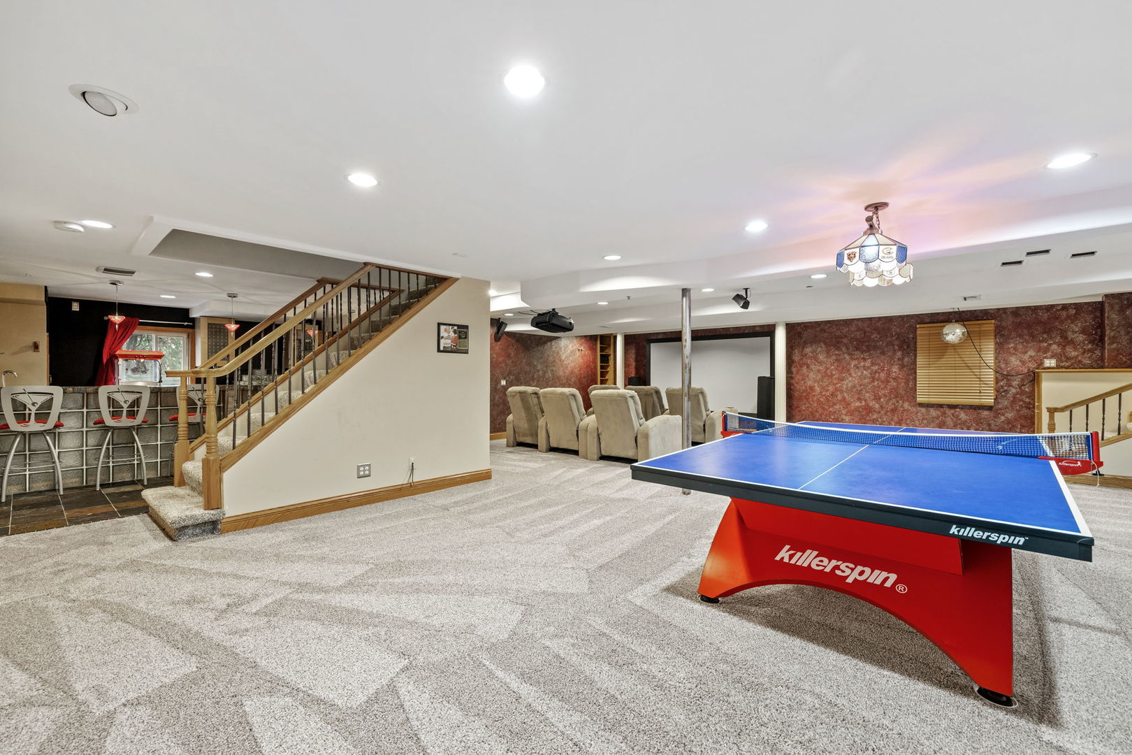 707 Crestview Drive, Bolingbrook, IL 60440