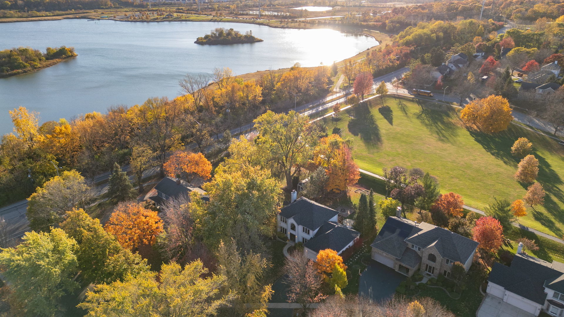 707 Crestview Drive, Bolingbrook, IL 60440