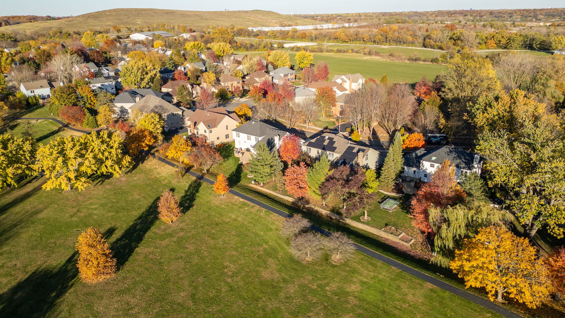 707 Crestview Drive, Bolingbrook, IL 60440