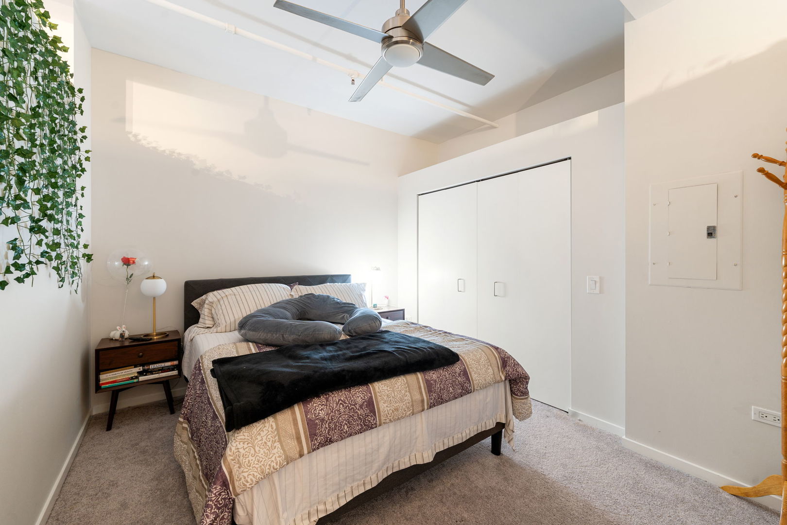 6 E Monroe Street #1403, Chicago, IL 60603